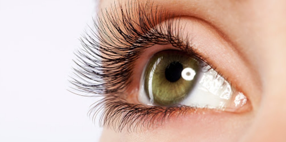 How to Make Your Eyelashes Grow Faster