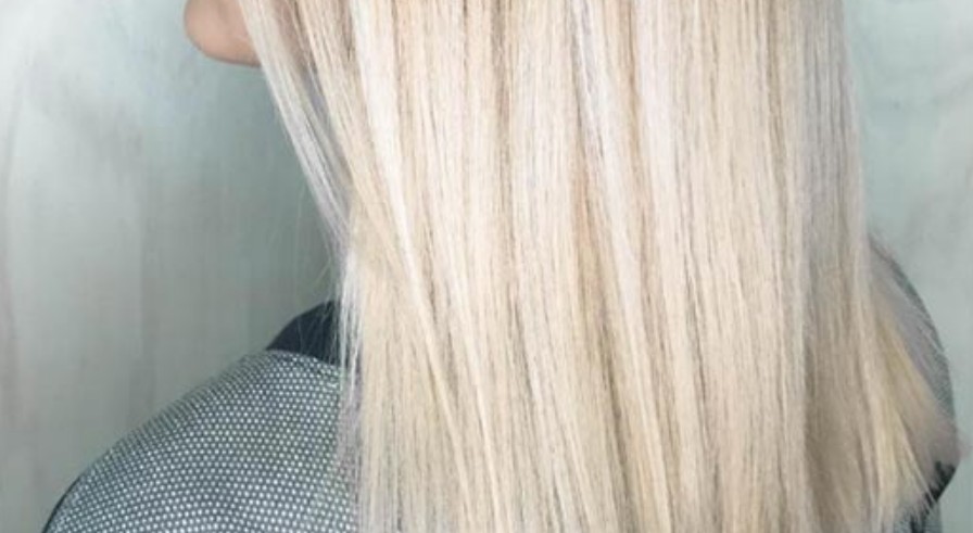 How to Lighten Your Hair Without Bleach?